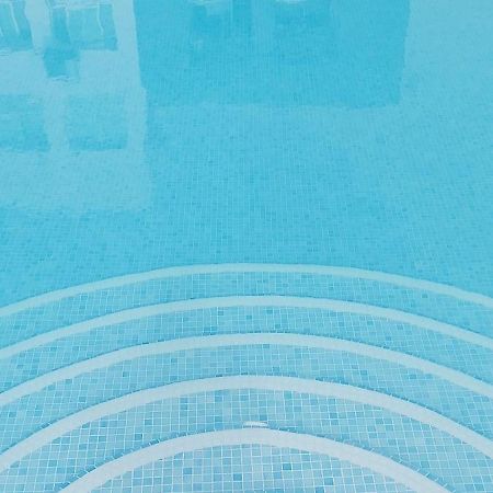 Deluxe Apartment In Albufeira Old Town, 200M Walk To Beach, Pool Parking 외부 사진