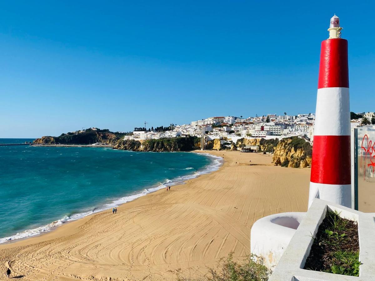 Deluxe Apartment In Albufeira Old Town, 200M Walk To Beach, Pool Parking 외부 사진